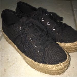 Steve Madden sneakers